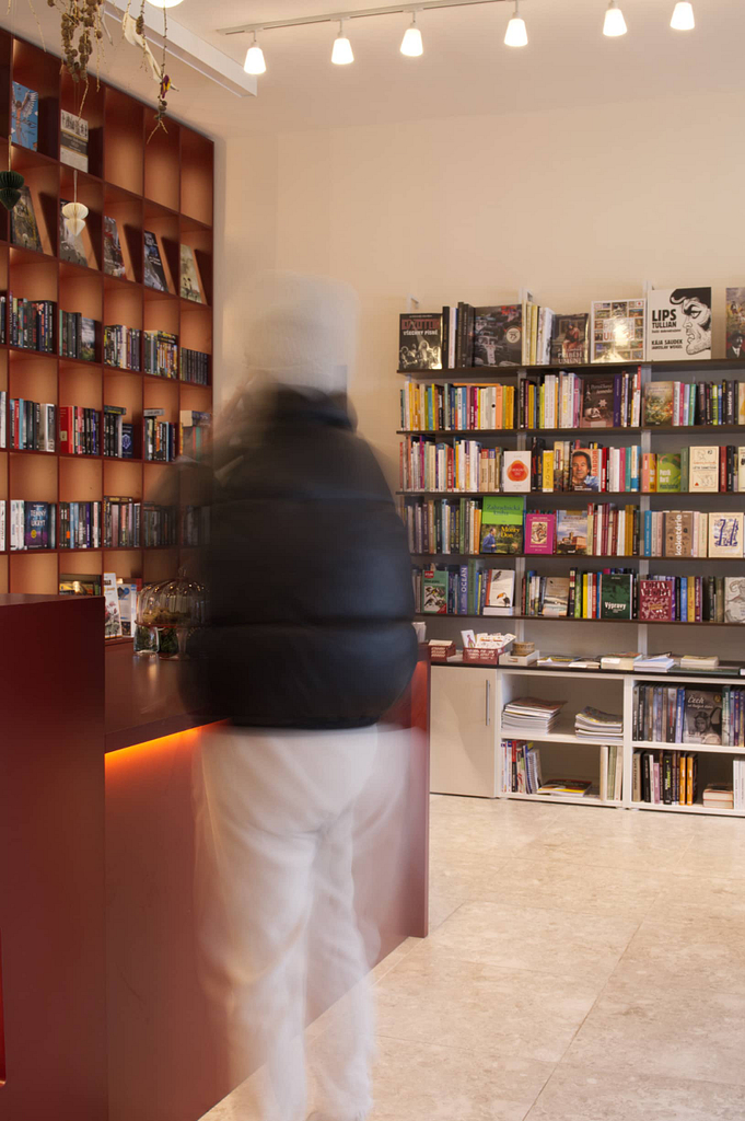 Knižkê a káva, Litovel, Návrh komerčního interiéru, Interiér s nápadem, knihkupectví, Architektiv, Ivana Volková