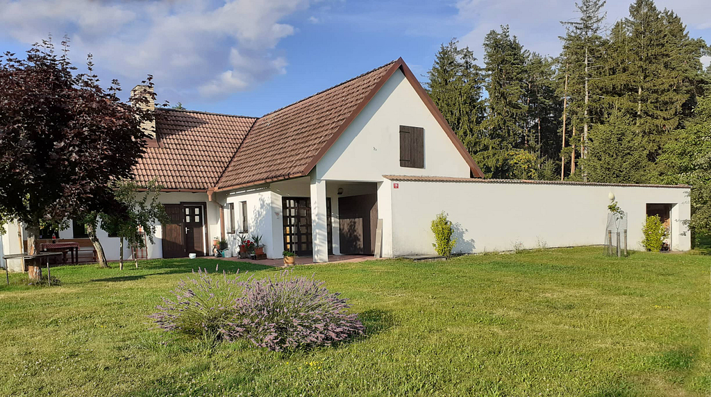 nadstavba apartmánu, jihočeské stavení, Ing. arch. Ivana Volková, Architektiv