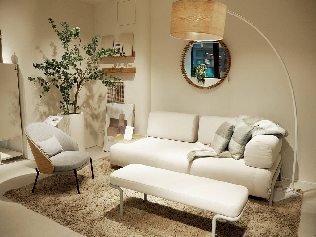 kave home favourite products, showroom Milan, neoblíbenější produkty, nadčasový interiér